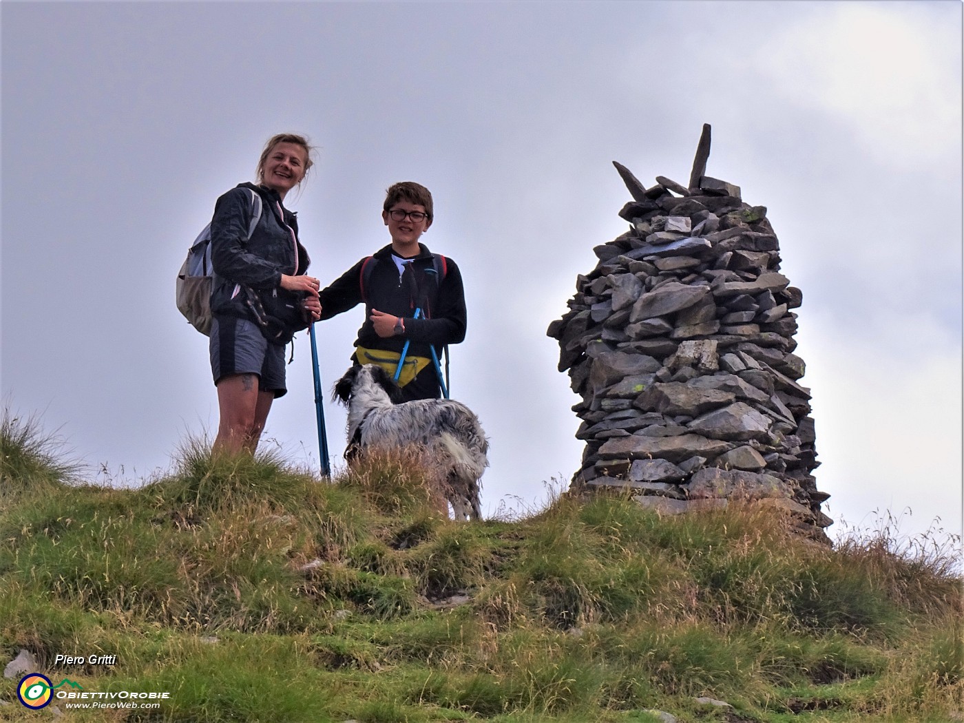 45 All'omone del Ponteranica centrale (2372 m) .JPG